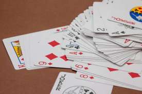 card-game-570698_1920